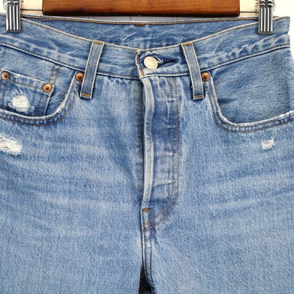 Levis 501 Womens Jeans 24x26 Distressed Button Fly High Rise Straight Go‎ See - Picture 4 of 8